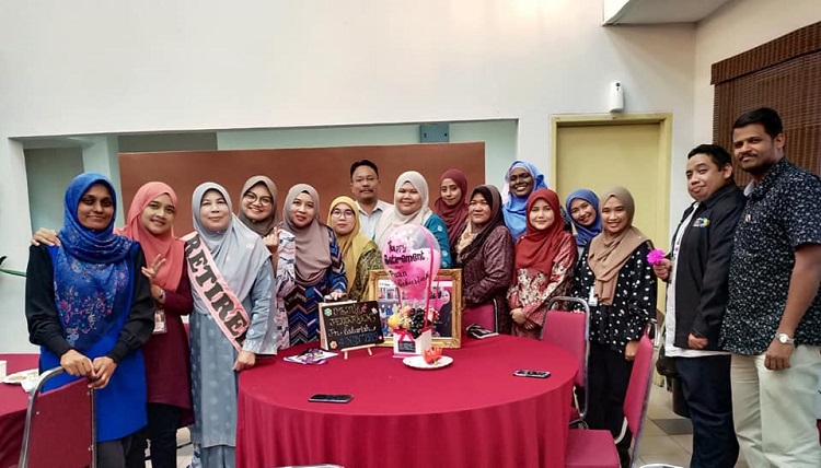 02 041219 2019 Farewell Puan Sabariah
